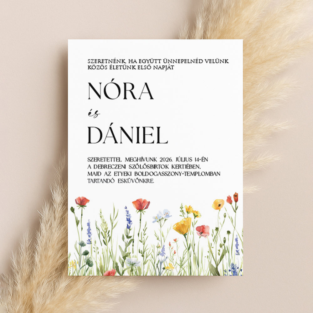 VADVIRÁGOS DÍSZÍTÉSES ROMANTIKUS ESKÜVŐI MEGHÍVÓ